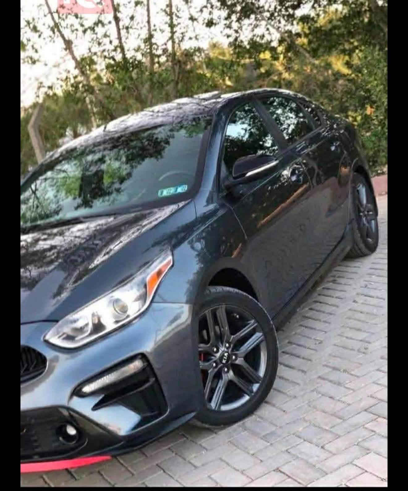 فورتي وارد أمريكي
2020 
فول مواصفات عده الكشن 
مكينه 2000دوش
كير AT
بيه جاملغ مال سايق فقط وجاملغ بصف السايق بس تكحيل بسط 
سياره تخبل احلا من صور 
سعر ١٤٥ بيه مجال بسط حك الجيه 
الرقم ***********
