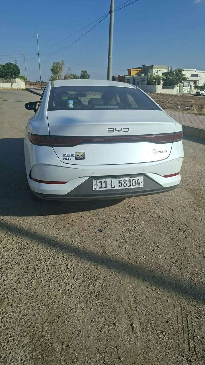 السلام عليكم byd qin plus موديل 2025 ماشيه ٢٥ الف كامل
سياره موضحه بلفديو طخه خفيفه فقط كامل كماليات ولدات اماميه شادله ارضيات كامله ستيرن مغلف مابيه اي نقص 
السعر ١٢٥ ورقه وبيه مجال قليل مكاني سليمانيه 
***********
