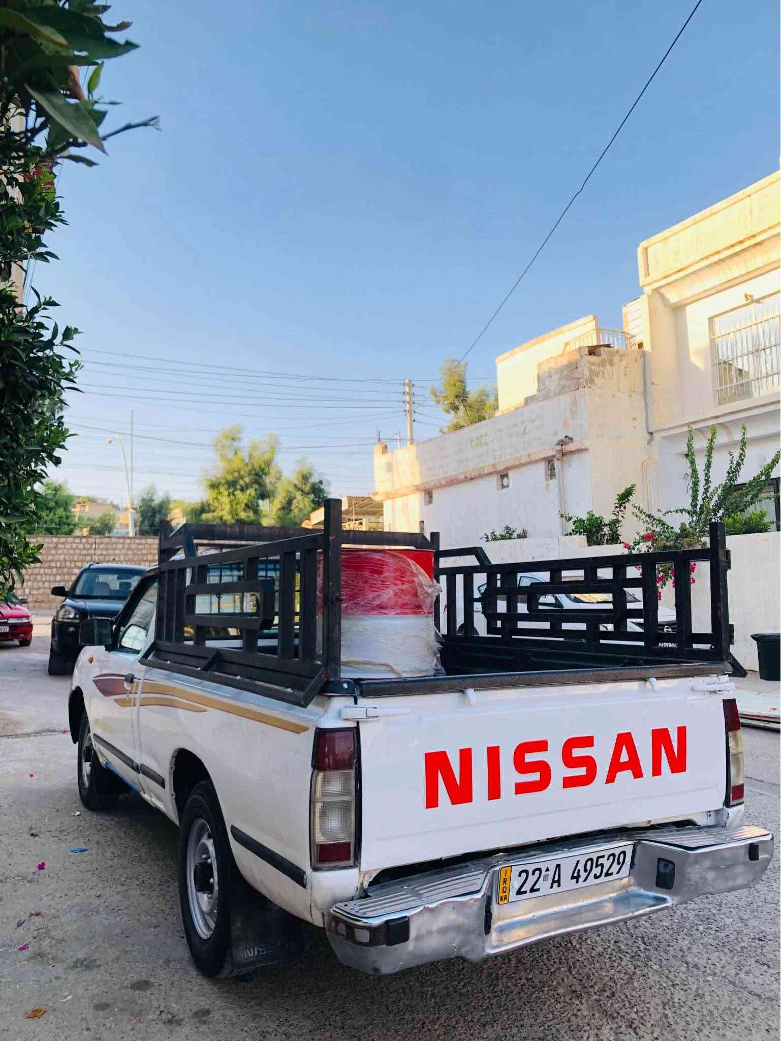 نیسان تاک ٢٠٠٨ ناو سور جام کارەبای نمونە لەجوانی. گیر مەکینە. تەقەو رەقە هەموو بەشەرت بی بۆیاغ هەندی کارتو ساردی هەیە. سەنەوی تاوەکو ٢٠٣١نویە هەزەری نویە. چوار تایەی نوی لەبنە بی مەسروفە.  هەموو فەسروفیکی لیکراوە. هەزەشه تازیە. بی مەسروف. کراوە
نرخ؛ ٨٩مەعامیلکی کەم     
ژمارە مۆبایل؛. *********** 
فایبەر وەستئاپ كويسينجاك, أربيل
