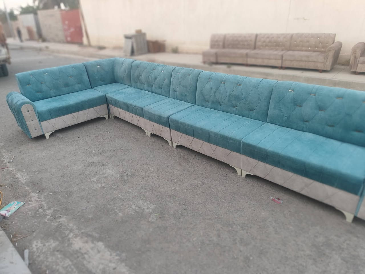 وجبه جديده ديوانات ( مجمع ليث ال سطام )  المكان ناحيه الشوره جوه خزان الماء الا تصال عل رقم ***********
