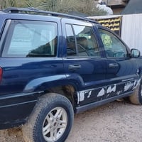 جيب شيروكي موديل 2004 محرك 6 سلندر 55ورقه للاستفسار 07706595154 واتساب...