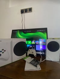 Xbox Series S • اصدار ٢٠٢٣ • بحالة ممتازة