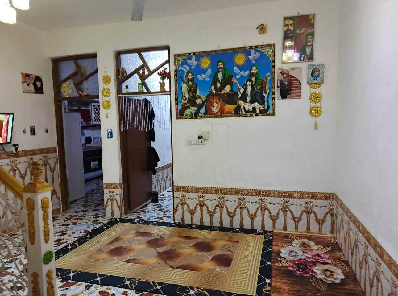 سلام عليكم بيت وقطعه ركن قطعه 231قريبه ع شارع لعام 80م وللبيت 140م  نهروان مقابيل نازحين سعر  خاص اتصل بيك خير ودلل ***********
