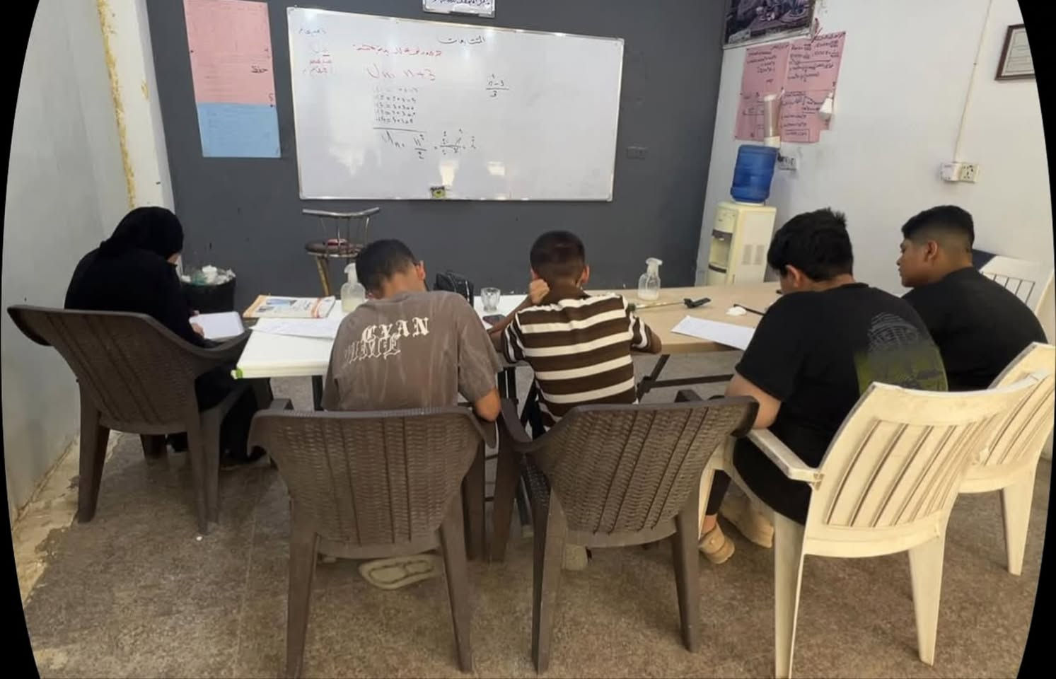 يعلن الاستاذ علي الشمري
مدرس مادة الرياضيات 
عن افتتاح الدورات الشتويه للصف السادس الإعدادي بفروعه (العلمي ،ادبي ، مهني ) 
وللمراحل المتوسطة والاعداديه كافه 

الموقع الاول : حي الطيارة الشارع العريض 
مركز المجتهد لدورات التقوية

الموقع الثاني :حي الرضا - جسر سيف سعد

الاستاذ:  علي عمار

نص مكتوب في الصور:
- يعلن الأستاذ علي الشمري مدرس مادة الرياضيات عن افتتاح الدورات الشتوية للصف السادس الإعدادي بفروعه ( العلمي ، الادبي ، المهني ) وللمراحل المتوسطة والإعدادية كافة الموقع الأول : حي الطيارة - الشارع العريض الموقع الثاني : حي الرضا - جسر سيف سعد ***********