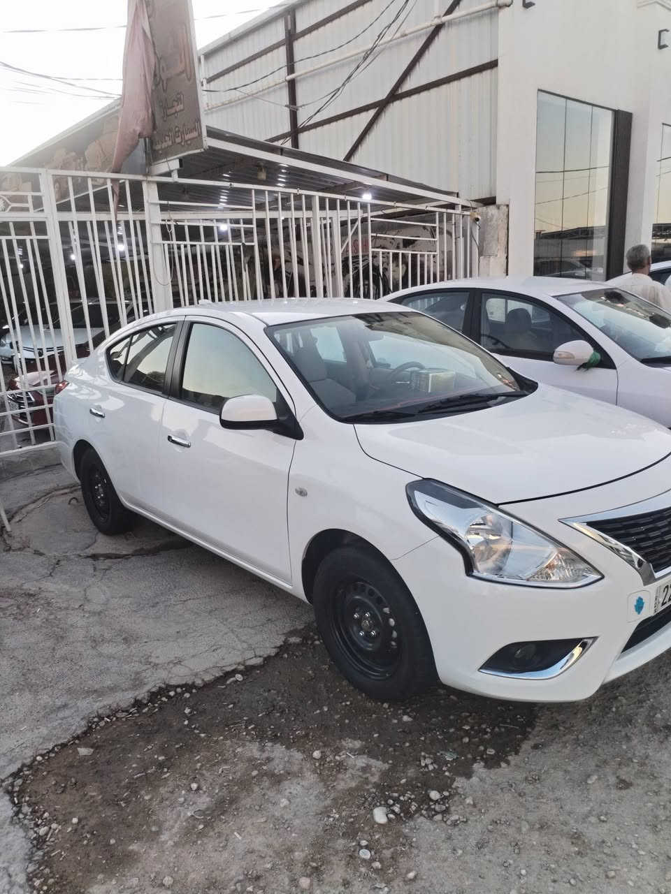 سلام عليكم نيسان صني هندي مديل 25 ماشيه11 شاشه الكزز بيه بارد بجاملغ الوره صوب العبري وهاذه رقمي الستفسار *********** العنوان نجف كوفه
