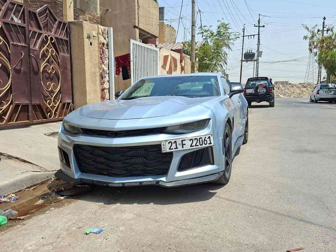 كمارو 2017
محرك 3600
لون سلفر
ماشيه 118 الف قابل للزياده
مواصفات السياره معروفه
مقاعد كهرباء
شفتات ستيرن
3 اوضاع قياده
قير محرك مكفولات
حادث السياره 3 ونص قطع 
جامغلات خلفيه و جاملغ امامي جنب السايق ... + هنا صار بيها بارد نص شبر جاملغ الصدر
تبريد تدفئه ممتازه
دهن موتل + بانزين محسن فقط
للتواصل على الرقم فقط ***********
السعر 107 وبيها مجال ان شاء الله
