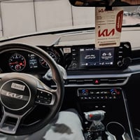 كيا  K5  للبيع موديل 2022 الممشة 54الف ضررها براس الجاملغ بارد فقط وال...