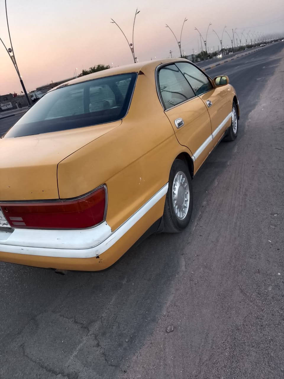 سياره بطه مكفوله كص ونقل ومكينه وكير شرط سعر30
وبيها مجال شرط تحويل مكان سياره بصره حي الشهداد 
رقم بي واتساب ***********
