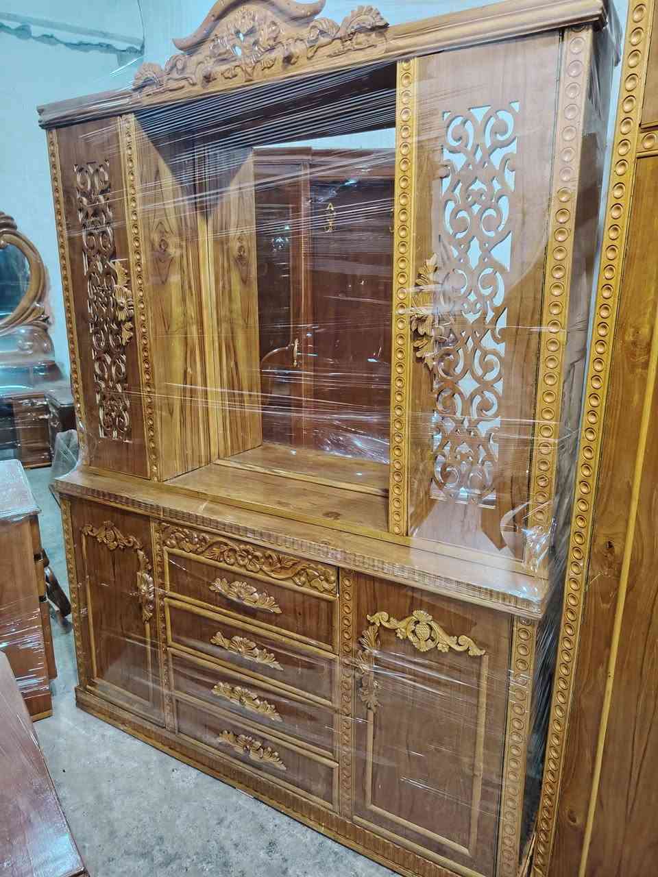 غرفه 6باب ابراج شغل ثقيل السعر عل خاص عنوان موصل ***********غرفه 6باب ابراج شغل ثقيل السعر عل خاص عنوان موصل ***********
