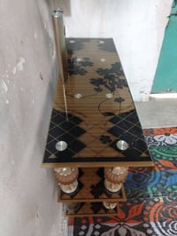 طاولة • ديكور • اثاث