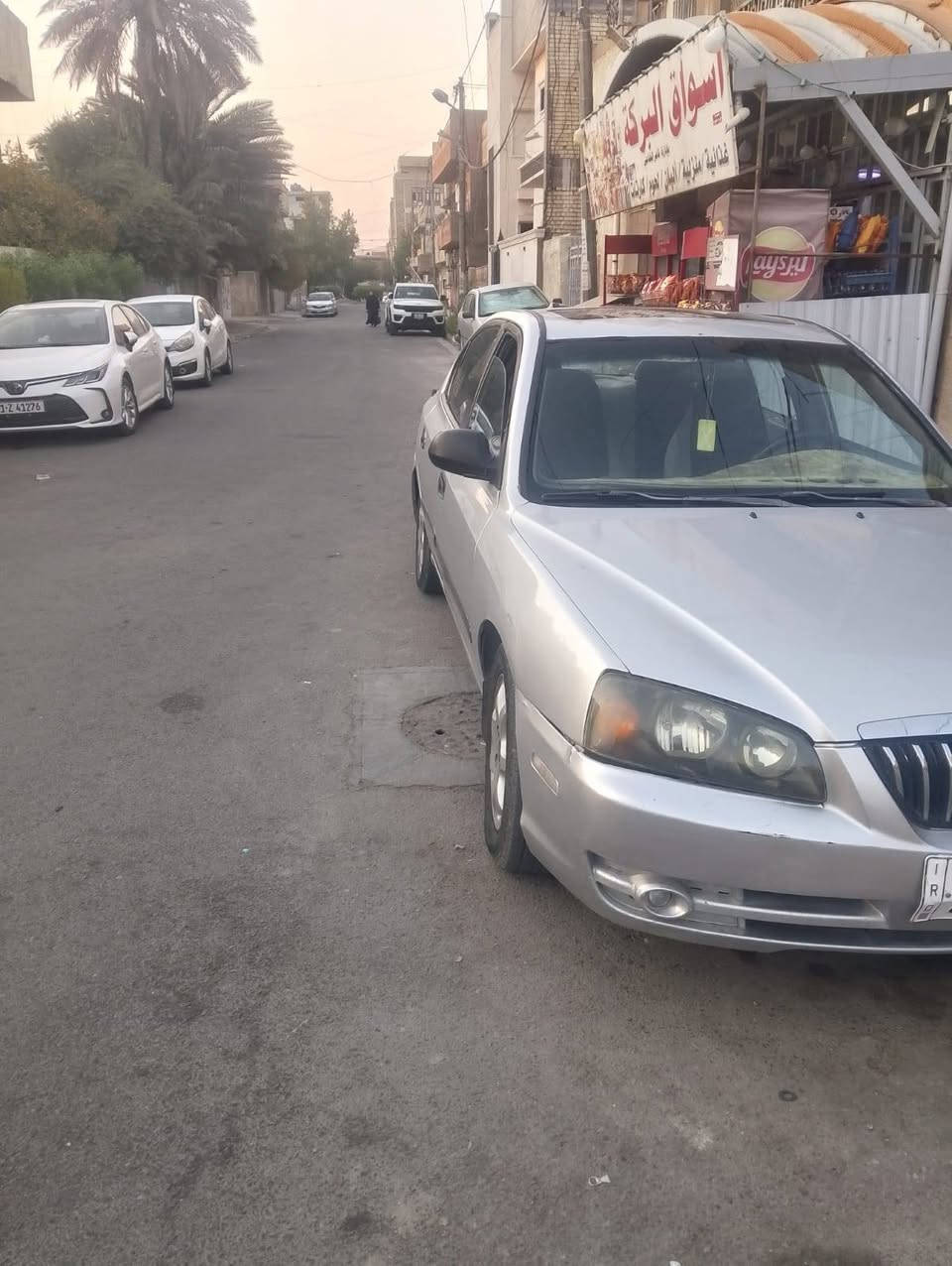 السلام عليكم الانتره ٢٠٠٦ جاهزه مكينه وكير خير من الله كهربئيات شغاله تخم تاير صدر جديد غرفه حلوه مشروع وطني تبريد ثلج مصبوغه جماليه سياره حلوه داخلهه حلوه عضمتهه حلوه رقم دولي هزه جديده السعر ٦٢ مكان السياره بغداد الحريه الاتصال ***********
