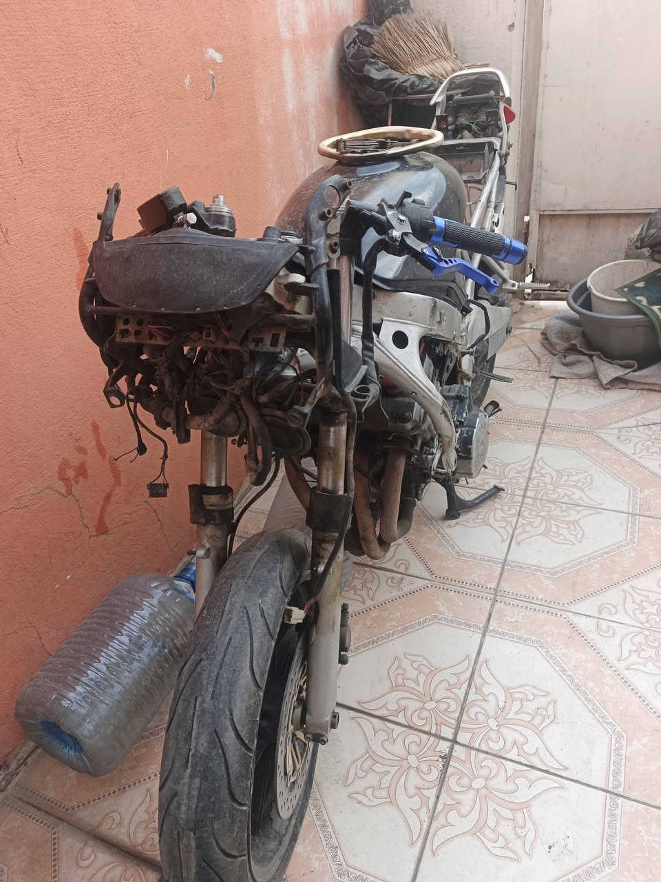 F3 • 600cc • كرنك عوج
