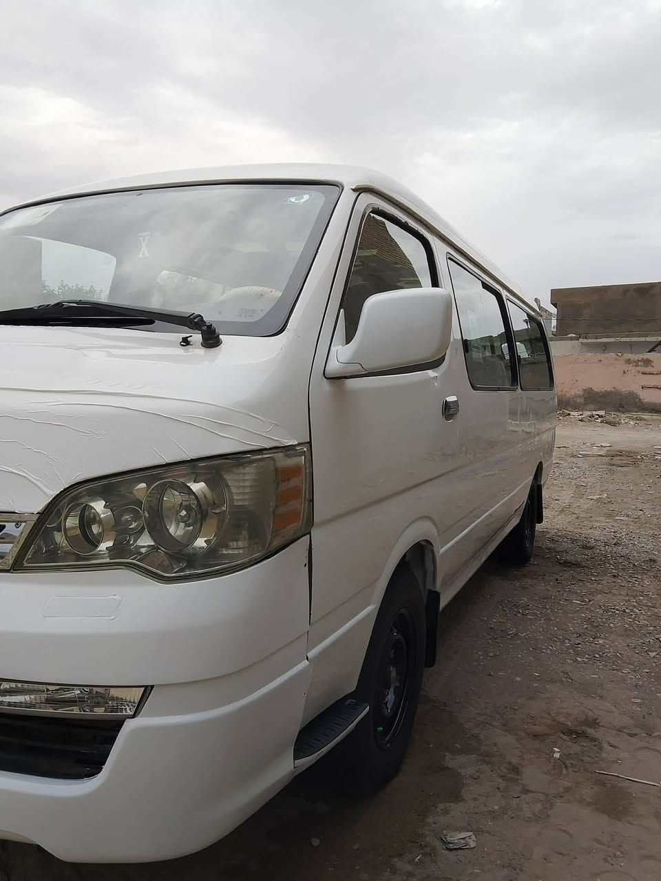 سلام عليكم جنبي للبيع موديل 14
مكينة كير اكسل مكفولات رقم بغداد نكليزي بسمي مصفره جاهزة من كلشي مكان سياره بغداد رقم الهاتف ***********
