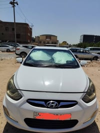 اكسنت مضلع • ٢٠١٥ • ضربه بارد صوب السايق