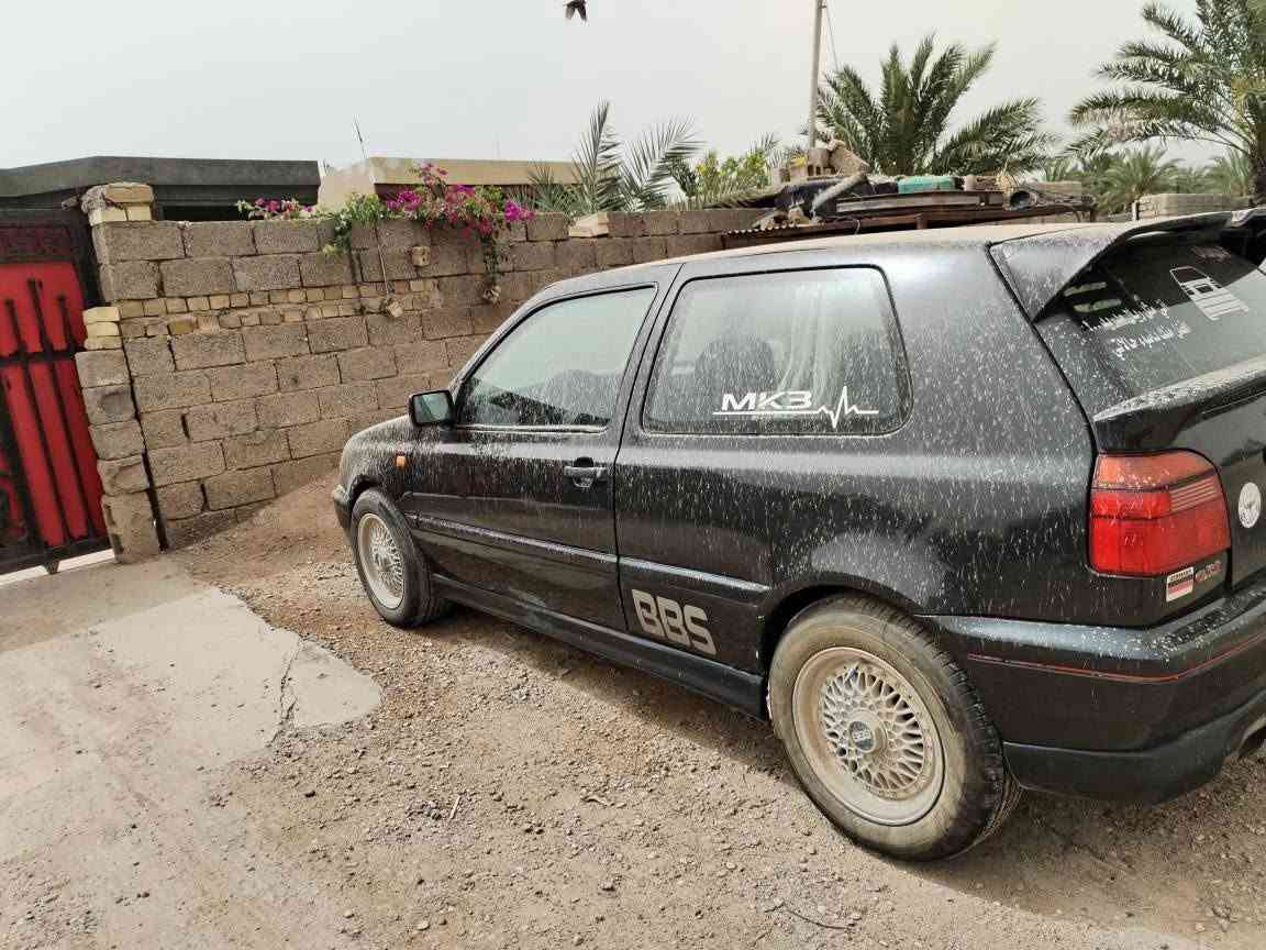 كولف تك باب للبيع موديل ١٩٩٣ محرك ١٨٠٠ گير عادي ٥ نمرة گير مكينة مكفولات السيارة مصبوغة عام بدون حادث درگة ستيرن حديث السيارة مفولة تخم تاير جديد تبريد لتواصل *********** كركوك, العراق
