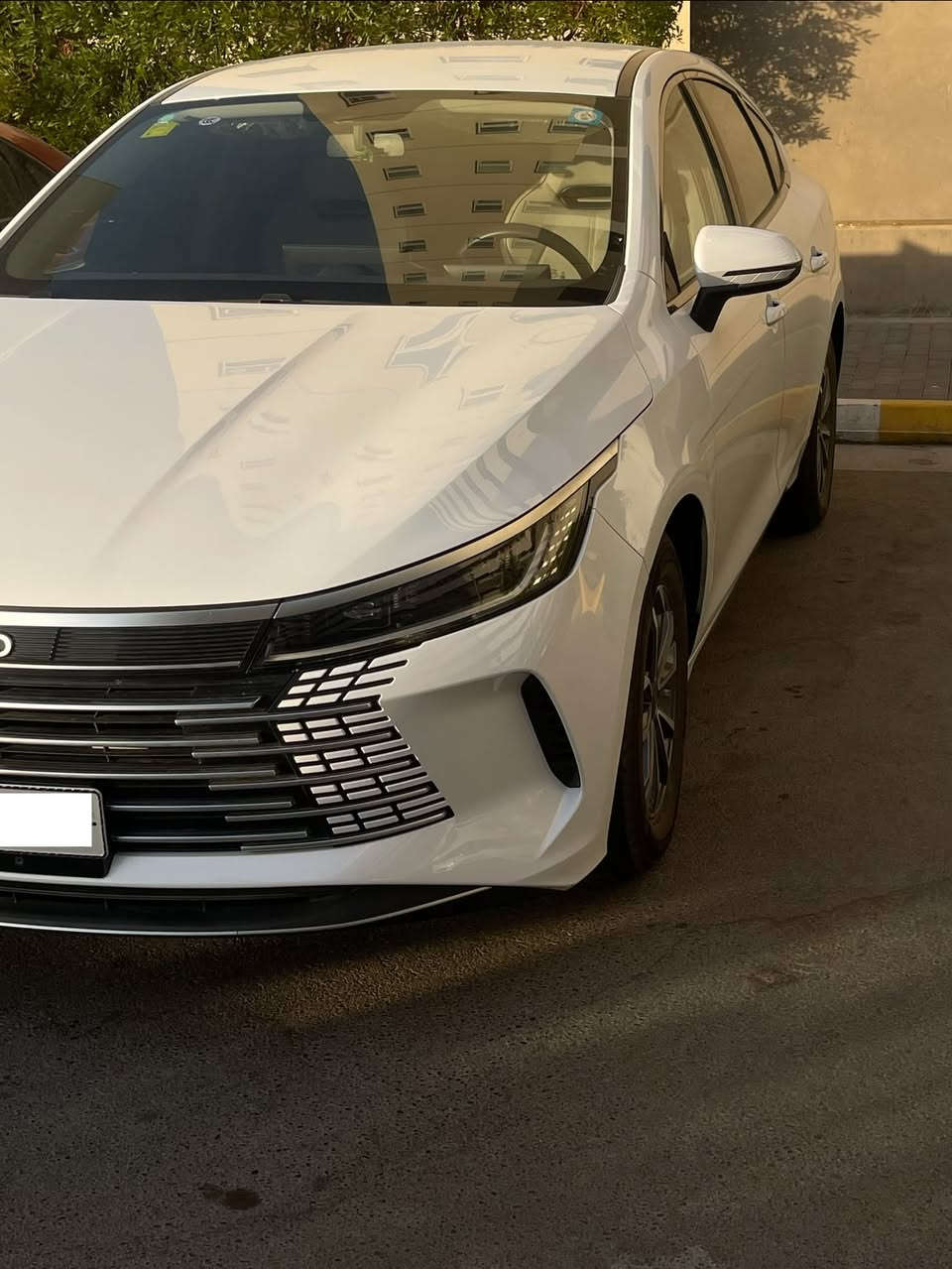 السلام عليكم 
BYD  دستروير2025 كفاله عامه السياره بعدها بحالة الوكالة ماشيه 13الف بسمي تحويل مباشر نضيفه بيها بي دي ار  ممبين بالجاملغ صفحة السايق امامي بالصورة السعر 19،350 بيها مجال بسيط مكانها بغداد العامرية او نفق الشرطه 
للاتصال ***********
