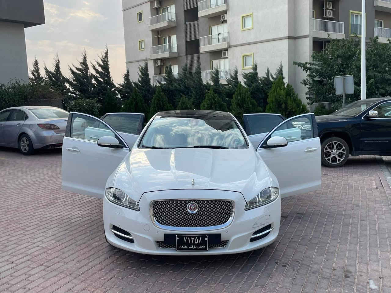 🚘 جاگوار XJ L بۆ فرۆشتن 🤍
• مۆدێل: 2015 XJ L
• مەکینە: 3.0 V6 Supercharged
• گێڕ: ئۆتۆماتیک
• جۆری: XJL – درێژ
• ڕەنگ: سپی
• ناوخۆی جڵد
• سەقفەی پانۆراما
• کەمێرای دواوە
• سێنسۆری پارک
• شۆفێری زۆر خۆش و ئارام
• مەکینە بەهێز و خێرا
• ڕووکاری زۆر جوان و پاک ✨
• سەیارەیەکی لوکس و تایبەت 👑

📍 شوێن: سلێمانی
💰 نرخ: [87]مەجال
📞 بۆ زانیاری زیاتر: [***********]

تەنها کڕیاری جددی پەیوەندی بکات.
