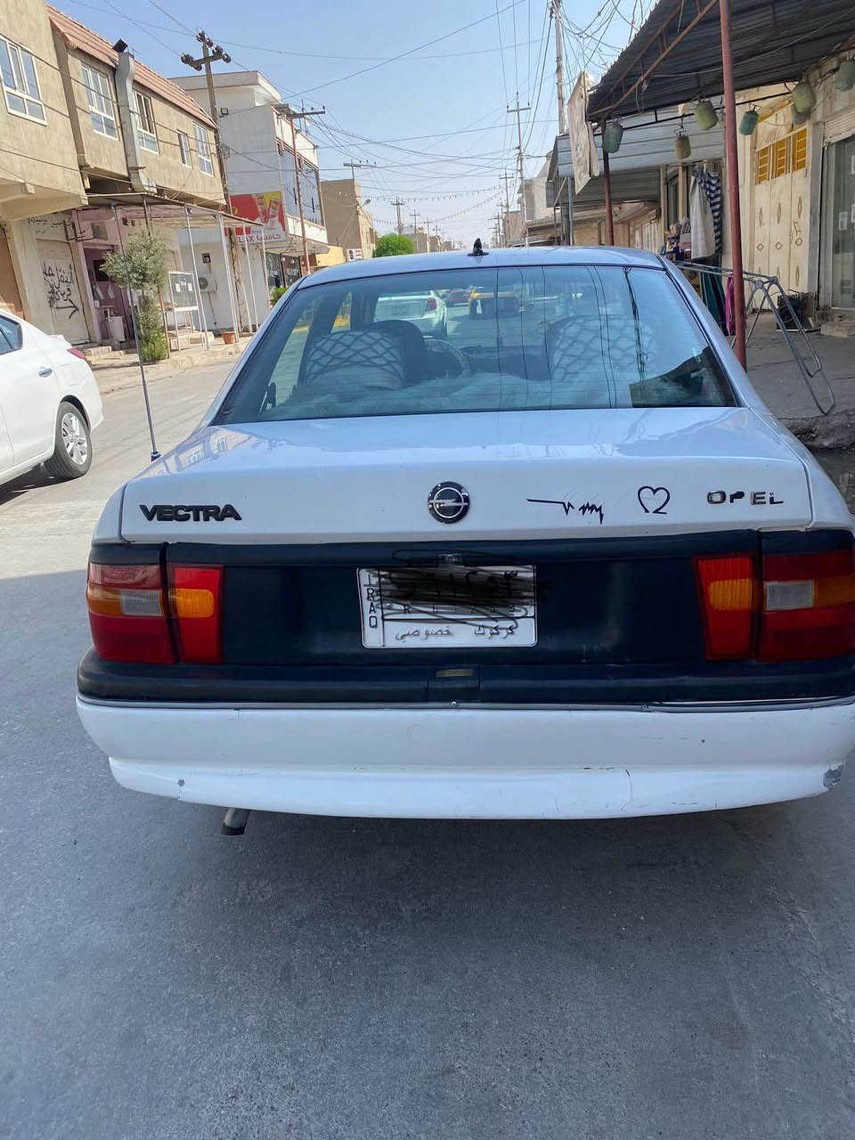 اوبل استرا موديل 1992 حجم المحرك 16 قايش عريض بي ضرب من جاملغ الخلفي ورى السايق بدون داخل ABS باور 4 جام كهرباء اريد مراوسة اخوان *********** وسعرة 35 وبي مجال انشاء الله السيارة رقم كركوك كركوك, العراق
