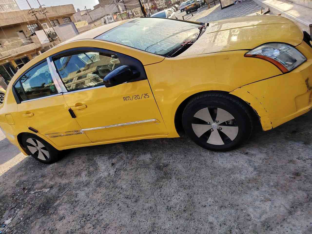 نيسان سنترا 2010
السلام عليكم
نيسان سنترا 2010 
رقم نكليزي مشروع وطني مصفرة هيئة وغرامات
تحويل ثاني يوم سيارة خير من الله 
كشر نظيف مكينة كير 
حدادية تخم تاير سيارة جديدة سعر 50 ورقة 
واتساب ***********
