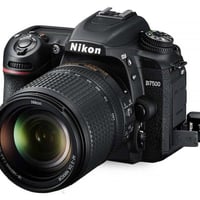 نيكون D7500 • مع عدسة • 4K