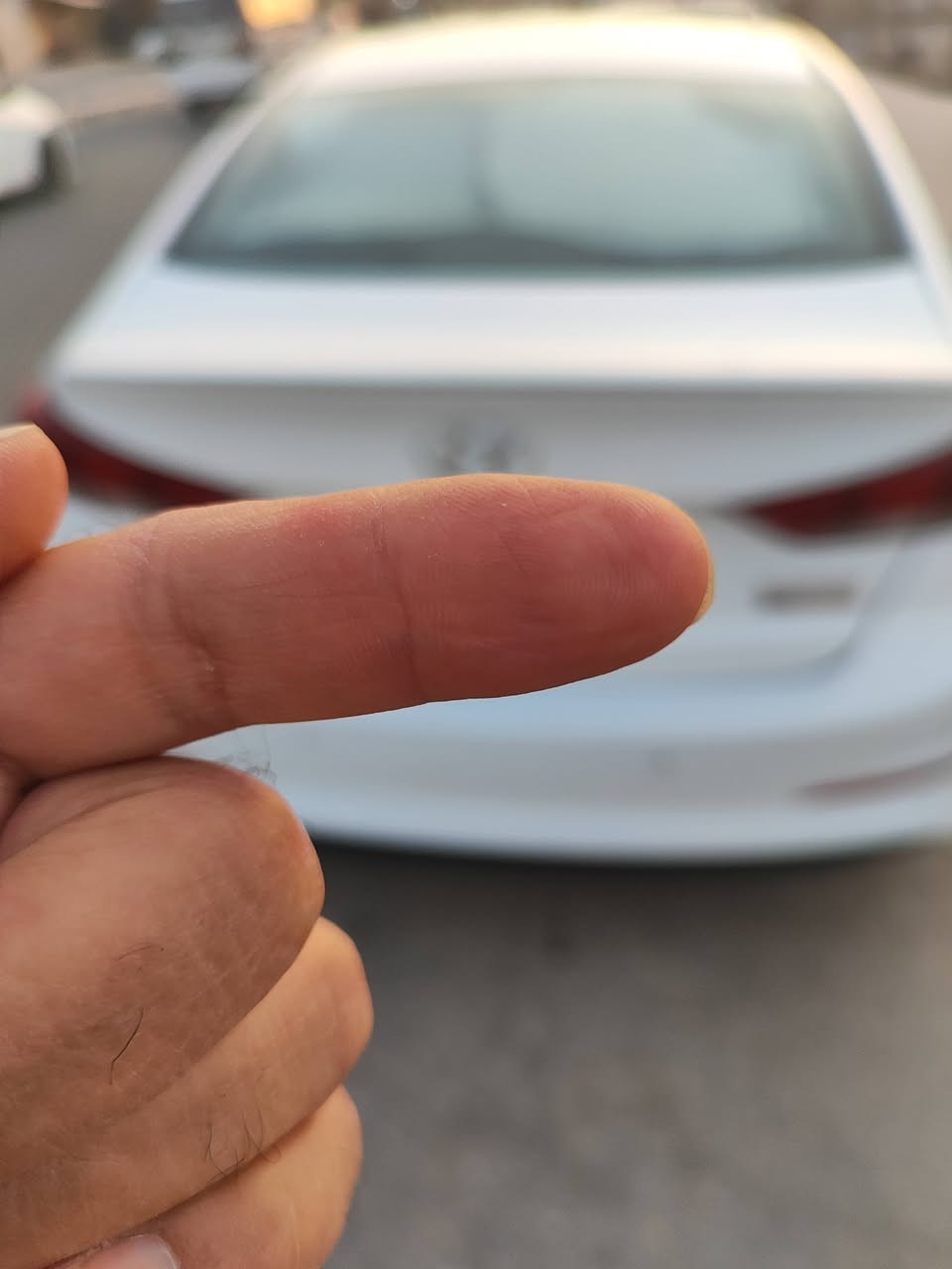النترا 2019سوبر رقم بغداد باسمي ماشية 166الف سنويتها لل 2030 فول عدا البصمة كير مكينة تبريد كله على الفحص مكانها بالنجف اريد مراوس بموديل 2020 بيها صبغ نصف جاملغ خلفي  ويارد بالبنيد للاتصال هذا رقمي
***********
