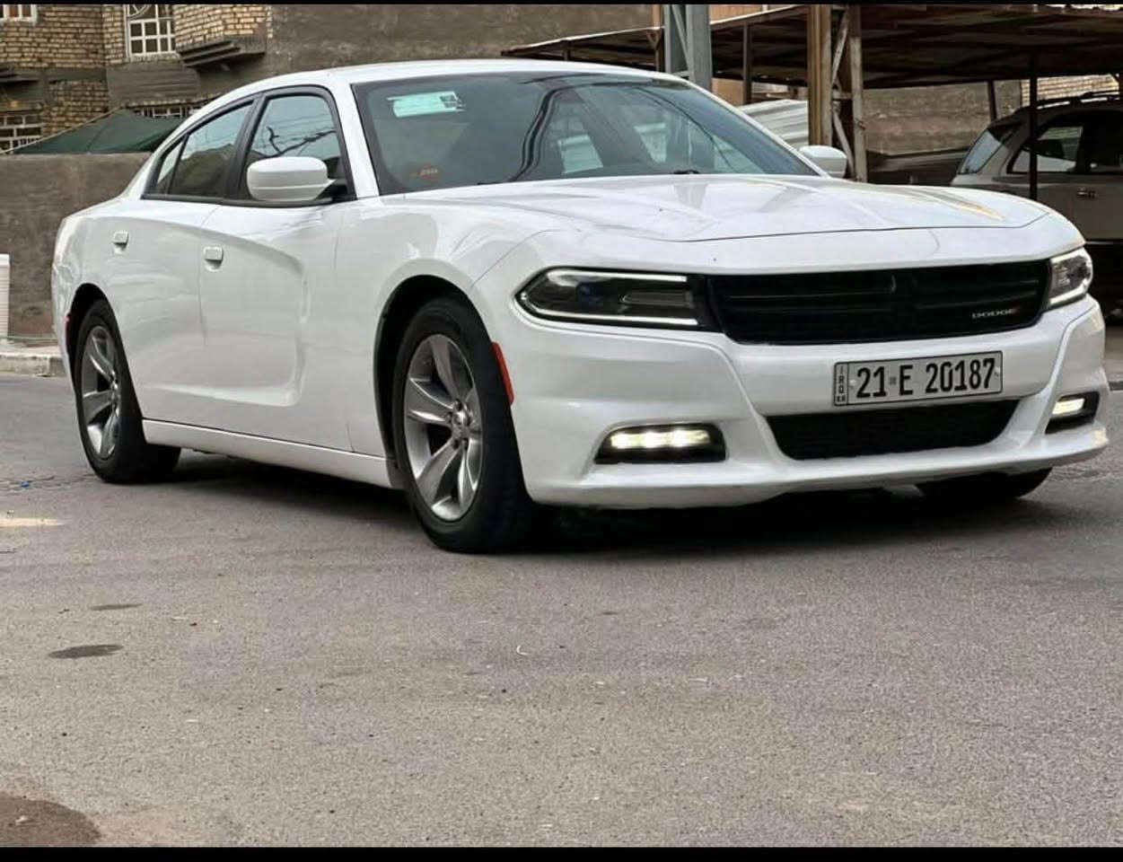 سياره جارجر 16 كفاله عامه رقم سليمانيه بأسمي تريد تحويل او وكاله موصفات sxt تبريد كشنات دواخل وتخم تاير وميكنه كلها جدد جاهزه من كلشي شرط الفحص سيارتي شخصيه من الدوام للبيت للاستفسار ***********
