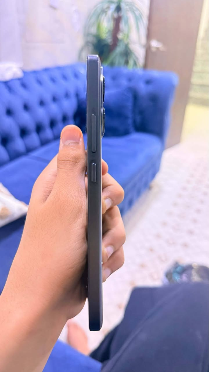Poco x6 pro
للبيع
موبايل نظيف وجديد استخدام شخصي
ذاكرته 256
رام 8
مابي اي خدش مكفول
السعر 280 وبي مجال. 
***********.. رقمي للاستفسار. 
🩵
