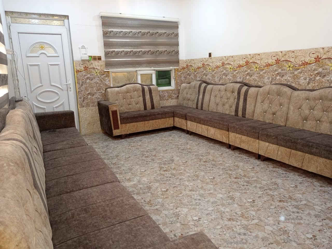 السلام عليكم
ديوان للبيع
للتواصل ***********
