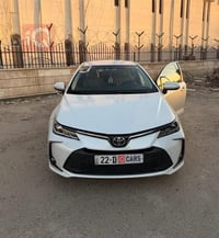 كورلا ٢٤ فول ماعده فتحه  خليجي رقم أربيل  السياره بأسمي ماشيه ٨٤ للتوا...
