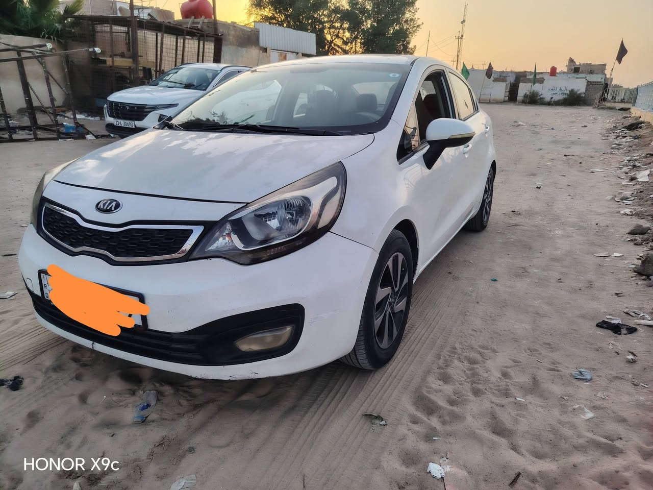 ريوو  للبيع كفاله عامه لاتبديل ولا معجون بس صبغ الي مأشر كدامكم
السعر ٩٥ بيه مجال مكاني ديوانيه الحمزه الشرقي *********** @ ***********
