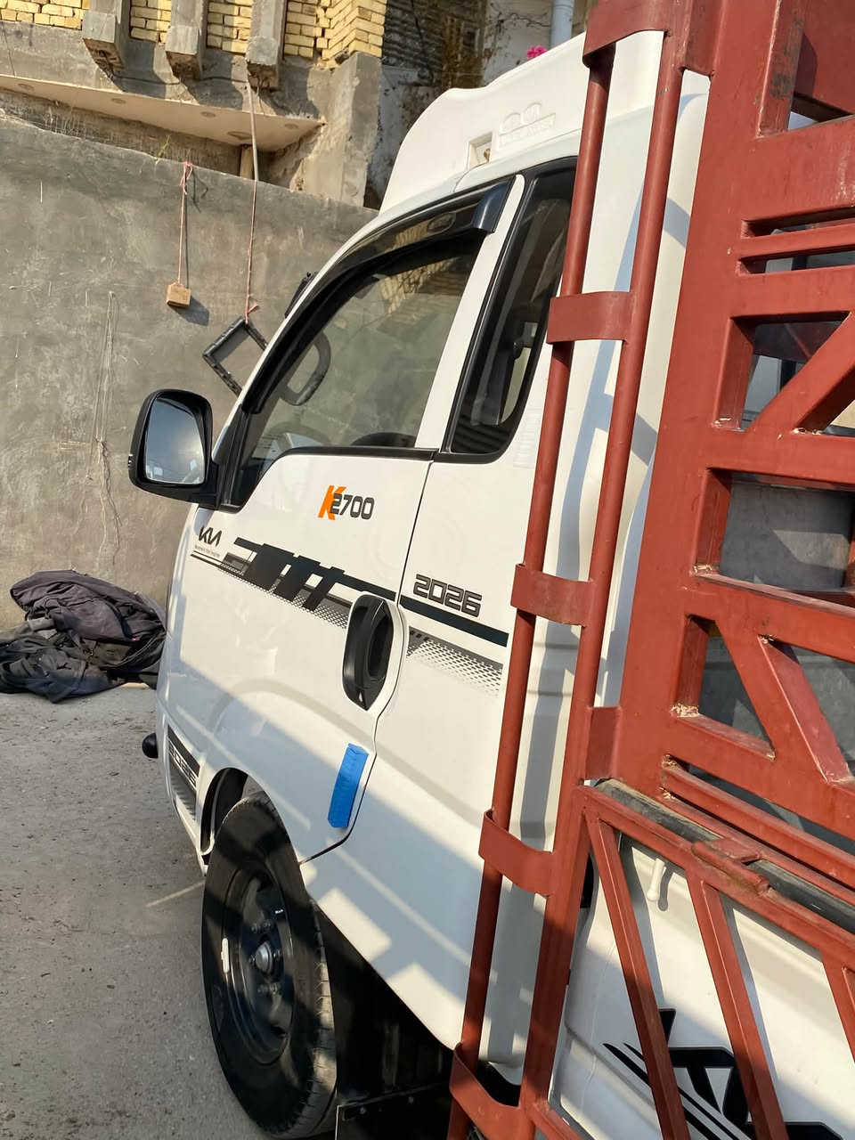 سلام عليكم كيه البيع ٢٠٢٦ سياره مكفوله كفاله عامه ماشيه ٤٤ رقم بغداد بسميه مداور ثاني يوم رقم *********** سعر خاص سياره كفاله عمامه ابيع بدون محجر
