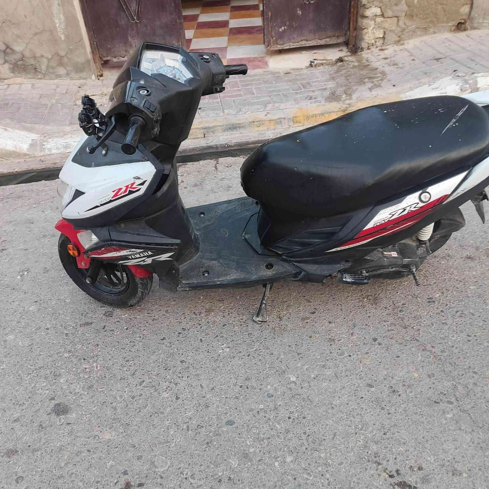 دراجه ZR2019البيع مراسله خاص او عل رقم ***********سعر 800او بيه مجال
