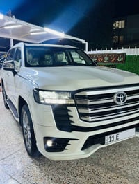 لاندكروز GXR • ٢٠٢٤ • مكفولة