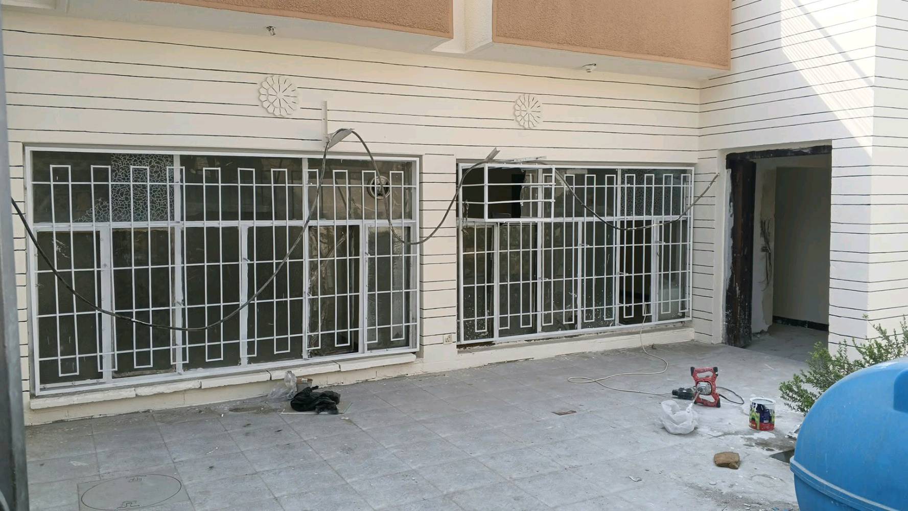 بغداد الدورة الميكانيك • ١٩٠م • كراج وحديقة
