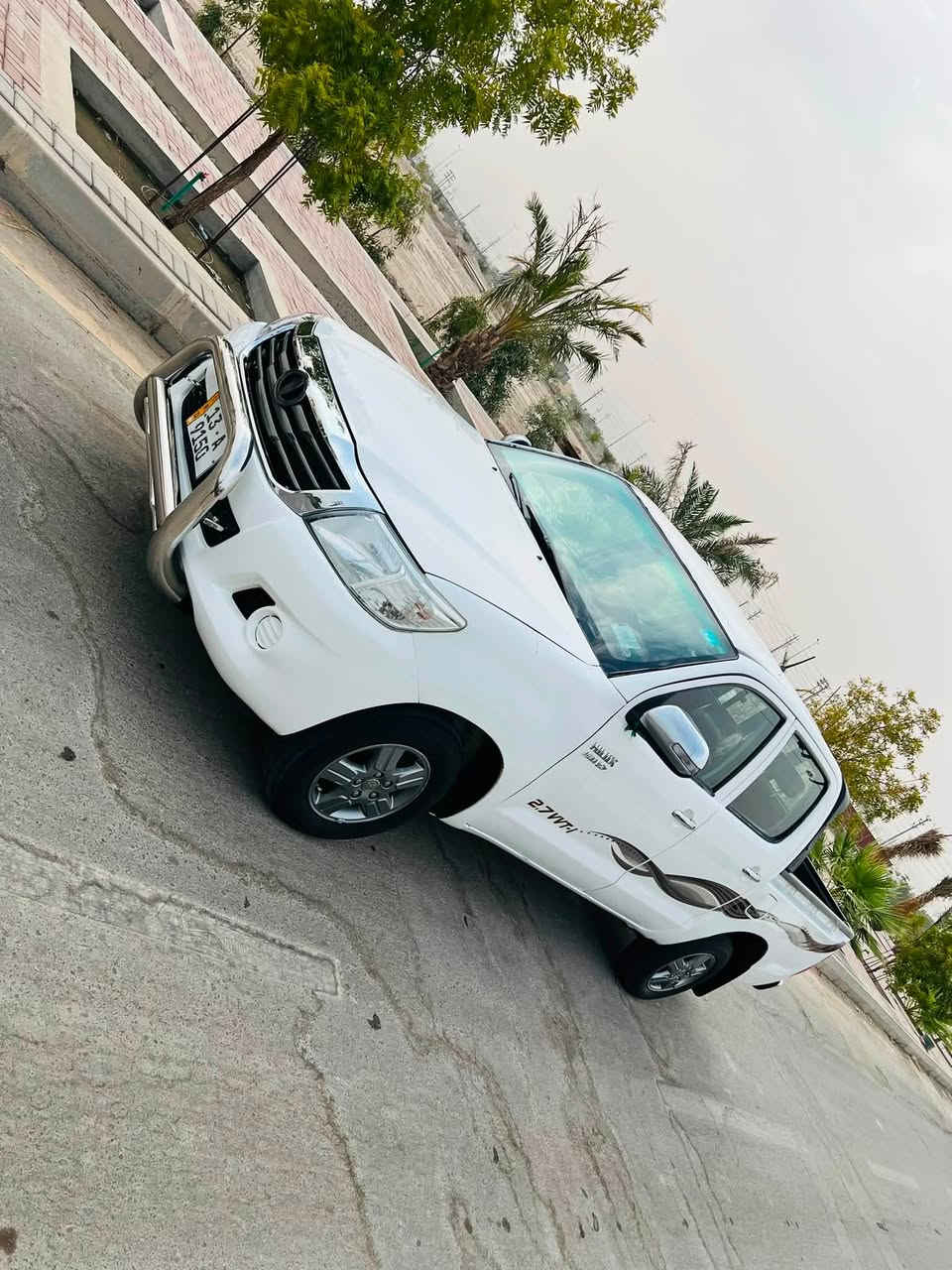 سلام عليكم بيكم موديل ٢٠١٣كويتي شاصي ١٩وتماتيك مكينه وكير مكفولات رقم مسيان  دولي سنويه ٣١جديده تحويل مباشر تخم تاير بجستون حداده جديده السعر ١٦٠بيه مجال سياره بيه جملغ وبنيد رقم الهاتف *********** المكان البصره قضاء المدينه الفيس مغلق
