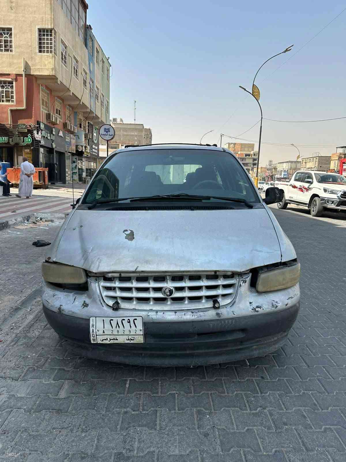 كرايسلر ٧ راكب • ٢٠٠٠ • رقم نجف