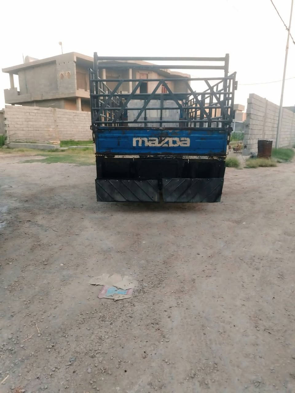 مازده كنتر • موديل ١٩٩١ • شاصي مكفول