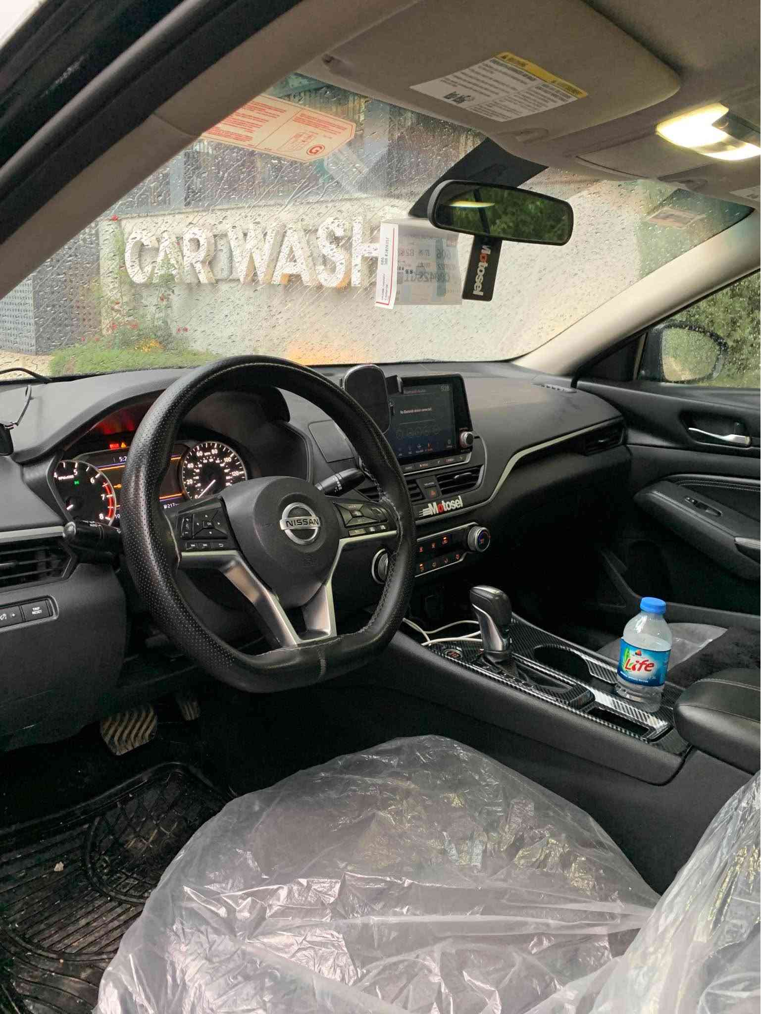 Nissan altima 2020 S 

نیسان ئەلتیما مواسەفات S ڕاداری پێشو دوا ناوگێچ گەورە کامل  شاشە گەورە بیلاد کارپلەی  لایت زینۆن پێشو دوای کراوە بە ٢٠٢٢ سەیارەکە هەتا بڵێی جوانەو ماڵی دۆستە ٣ پارچەو نیوی بۆیاخە  نرخی ١١٨$ مەعامەلە 

*********** السليمانية, العراق
