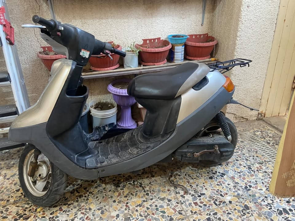 دراجة بطة ٩٩
بيها صوت اكسن
وبيها لحيم بالشاصي مع الضمان
وياها كفرات بلادية
سعر ٢٠٠ وبيها مجال
مكان الحر ***********
