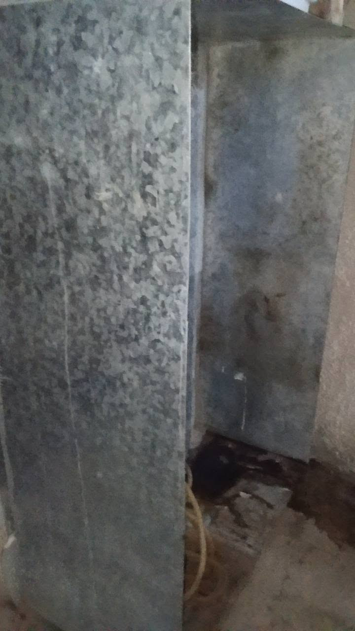 السلام عليكم شوايه دجاج وشوايه سمج مشتغلات سبوعين البيع شلعه وحده مابيع وحده وحده مكاني بغداد قريب البوابه مال الكاظمية ***********
