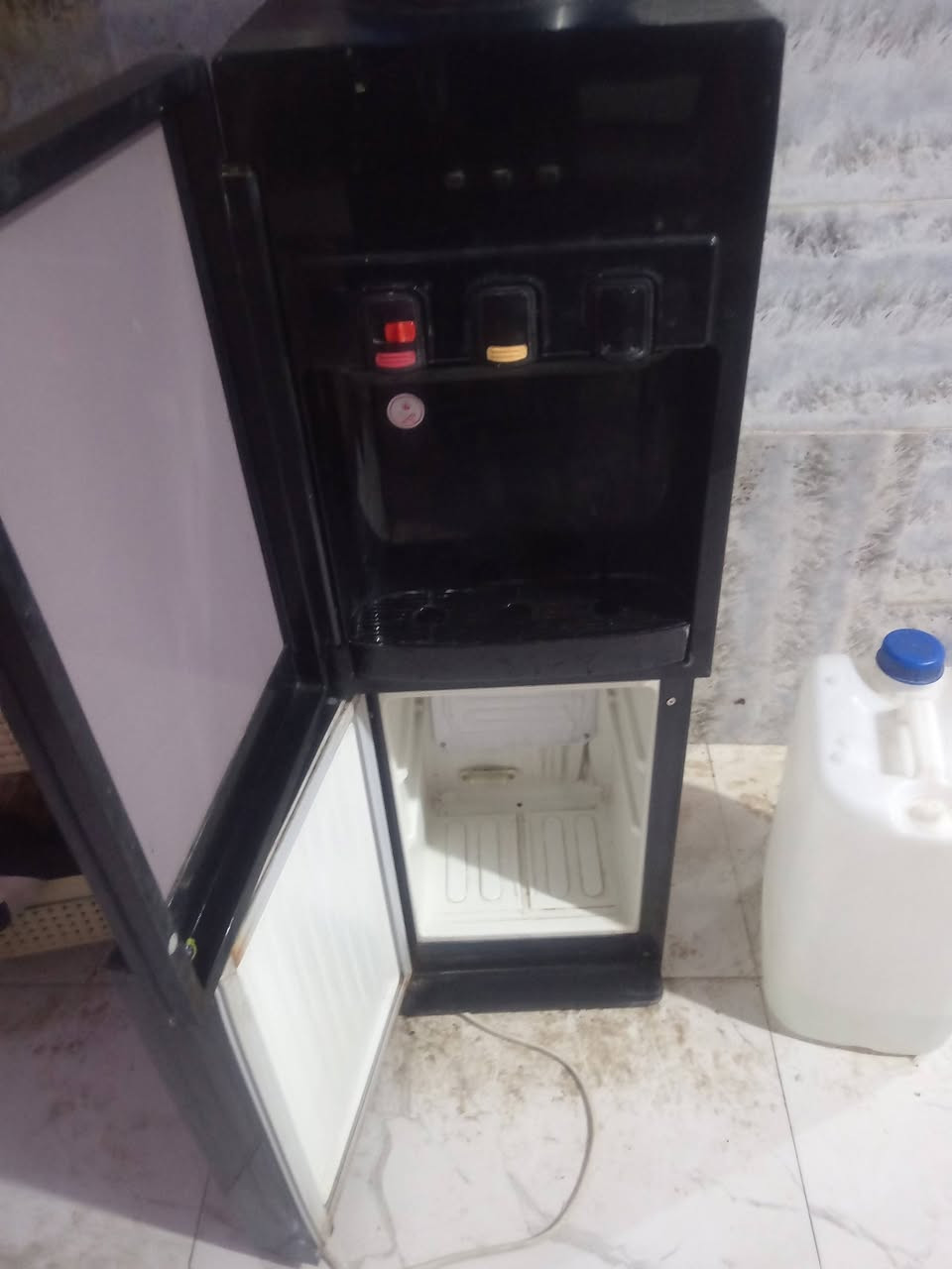 سجاد • ماكو تفاصيل • للبيع