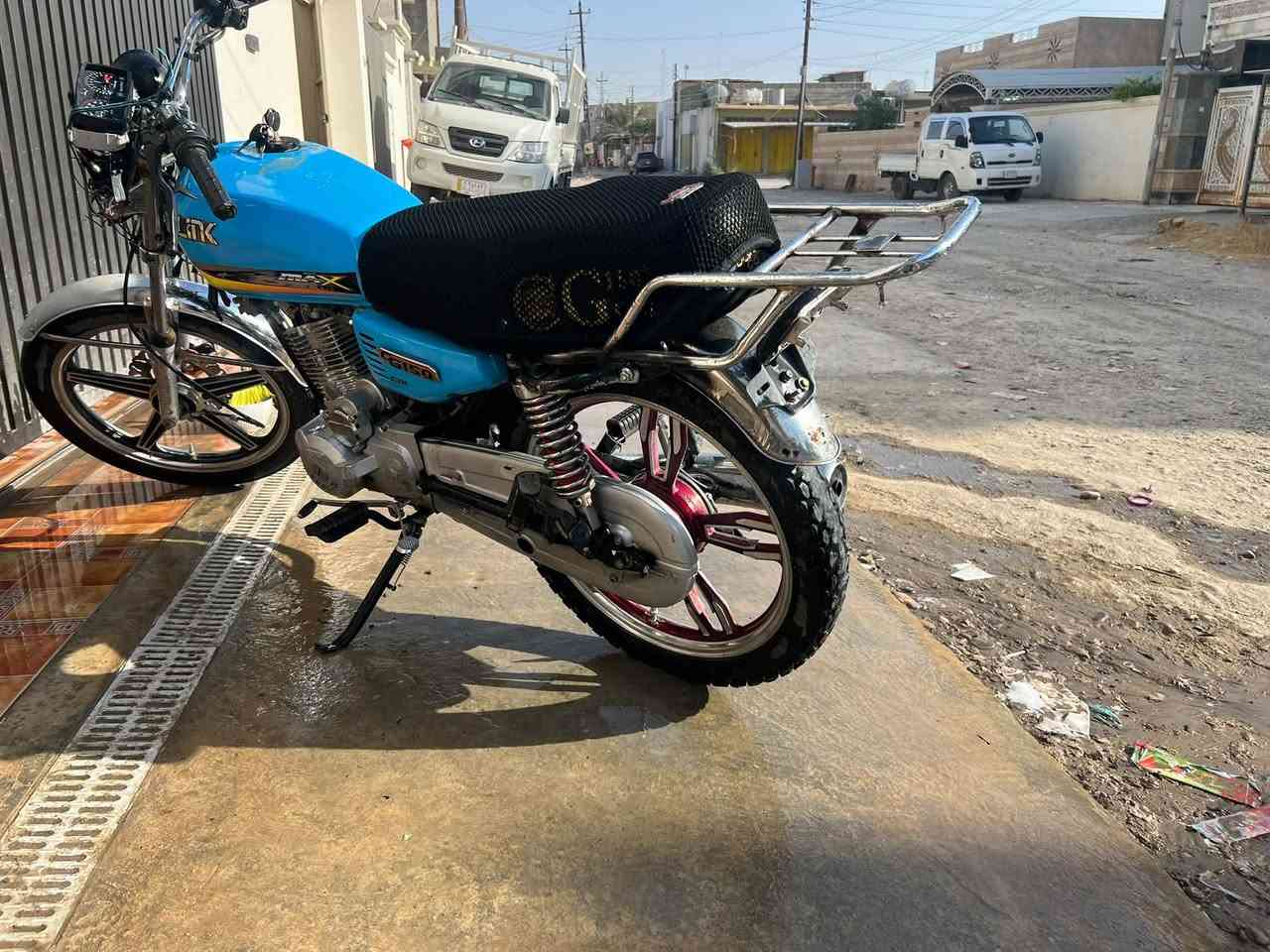 ايراني للبيع 2023
المكينه بلاديه 
عايزه كهربائايات
السعر 325 
*********** للاستفسار
