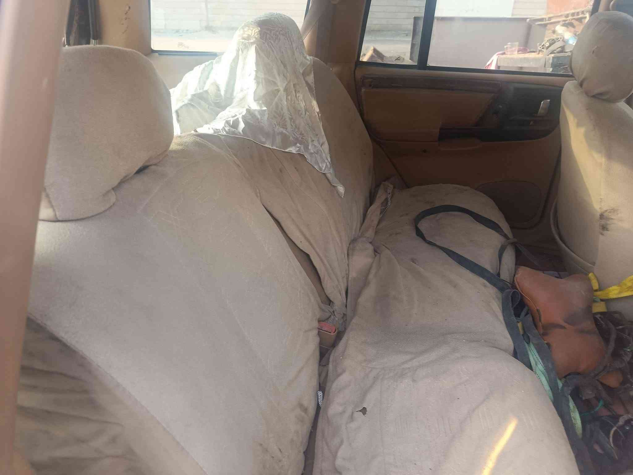 سلام عليكم جيب شروكي موديل 96 لبيع شراء و مراوس رقم ***********

