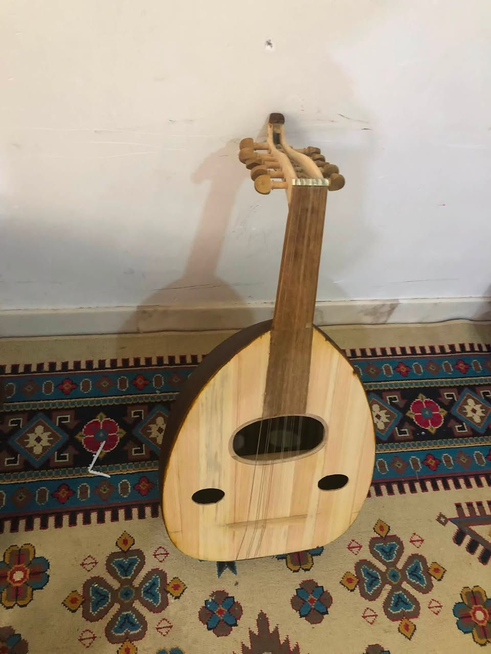 للبيع اومراوس

عود سحب فرسه متحركه من خشب الجوز وبيت المفاتيح من خشب الزان والزند من خشب الورد والوجه خشب جام او سبروس العرض 36.5الطول49 العمق18 طول الزند 19.5الوجه والزند وبيت المفاتيح بدلت  الزند قطعه واحده من قبل الصانع خالد الربيعي
السعر 400
للتواصل
ناصريه  لايوجد توصيل

***********
