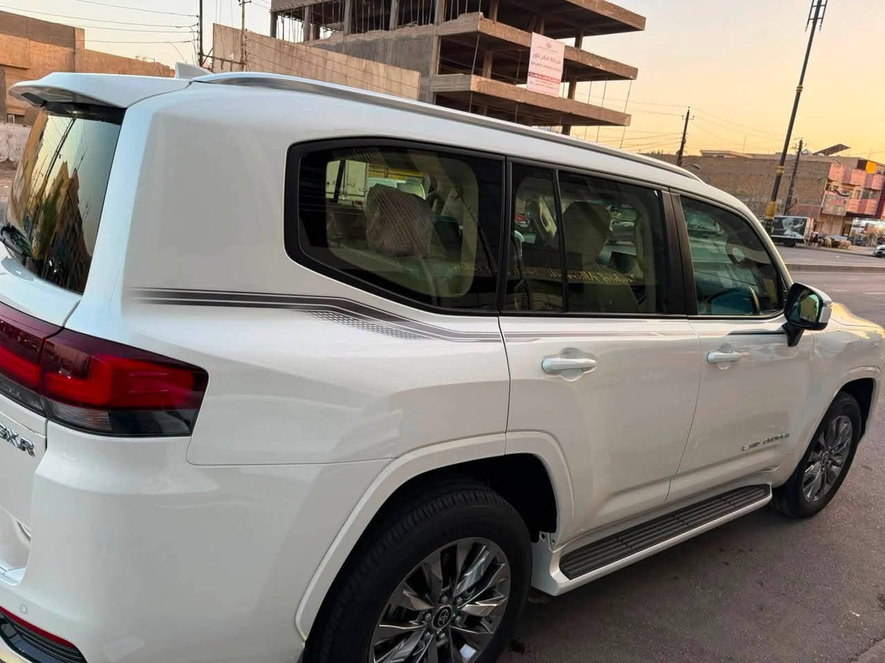 لاندكروز GXR2025 للبيع
السلام عليكم 
لاندكروز 2025 GXR 
السياره ضمان شركه SAS
ماشيه 6 الف زيرووووووو
داخل الضمان السياره 
مغلفه تغليف ppf اصلي 
رقم الهاتف ***********
