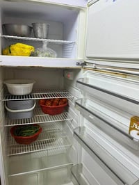 ثلاجه • نظيفه جداً • شرط الفحص