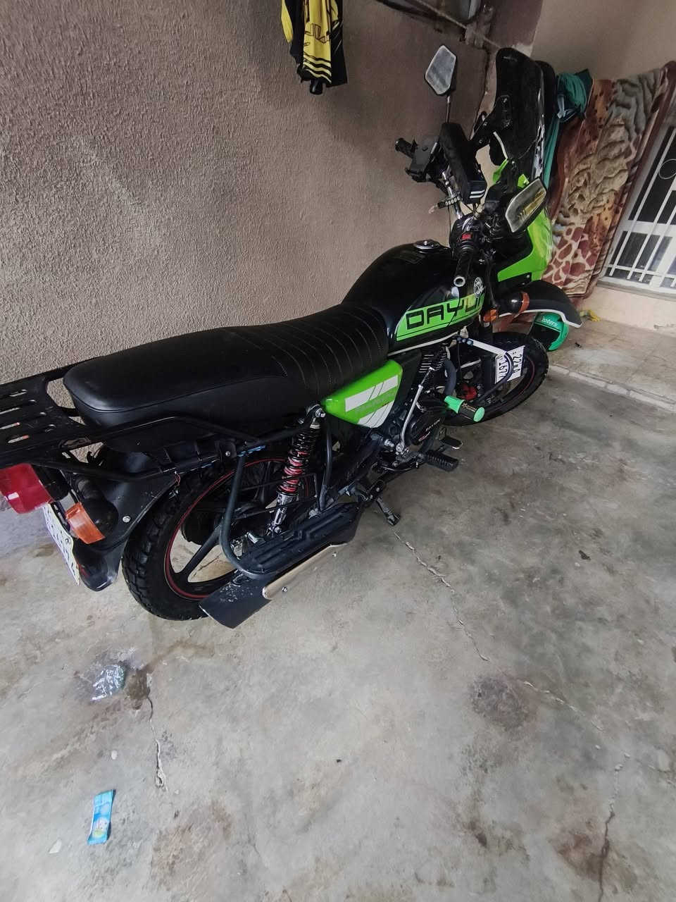دايونت للبيع موديل جبلي 2025 محرك 200cc بعده اخو الصفر مكان كركوك رقمي ***********
