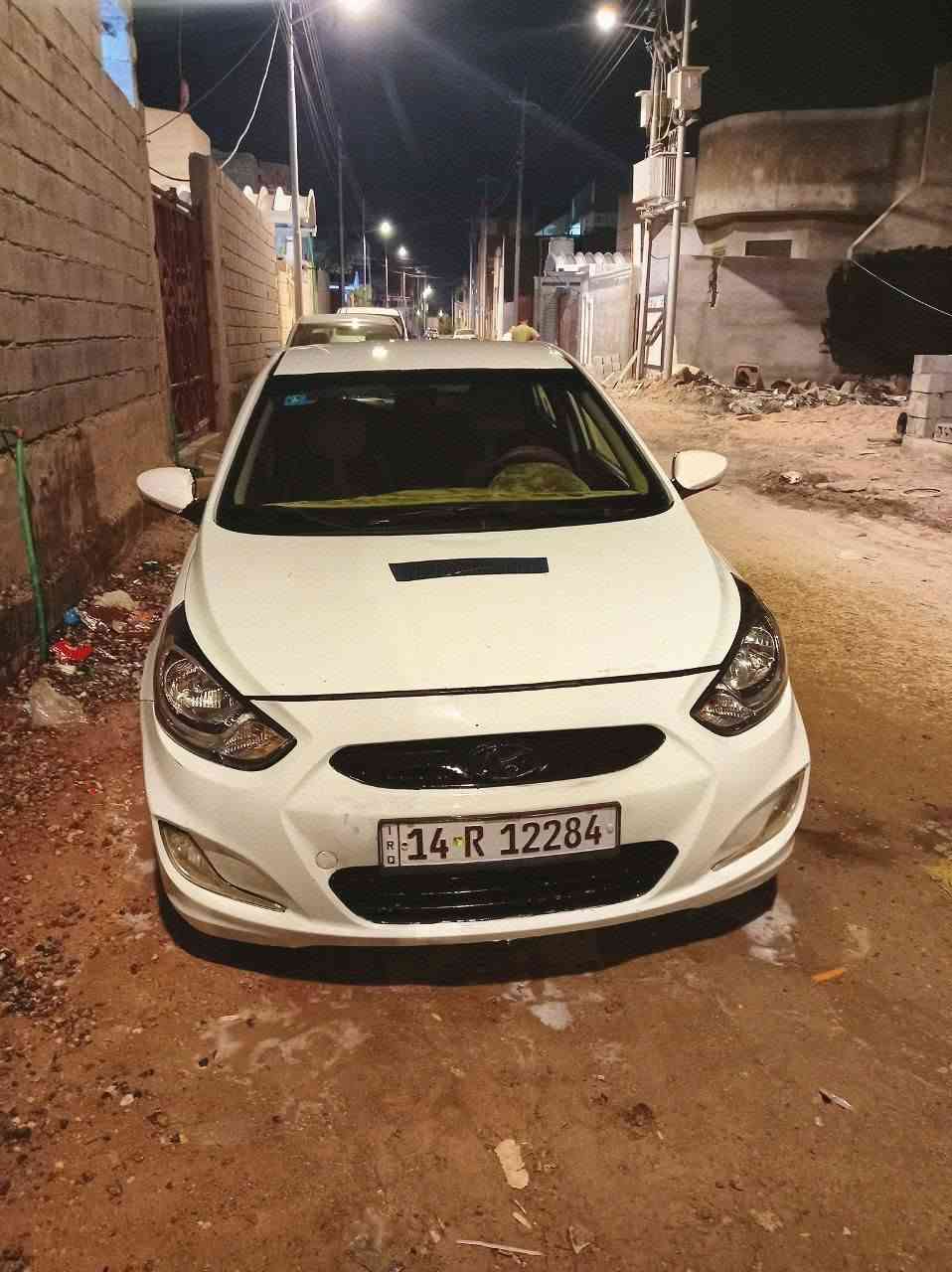 السلام عليكم
أكسنت خليجي ٢٠١٣ محرك ١٦٠٠ باسمي سنويه جديده رقم جديد تبريد شغال ب٧٥ وبيها مجال قليل

البصرة المطيحة
***********
