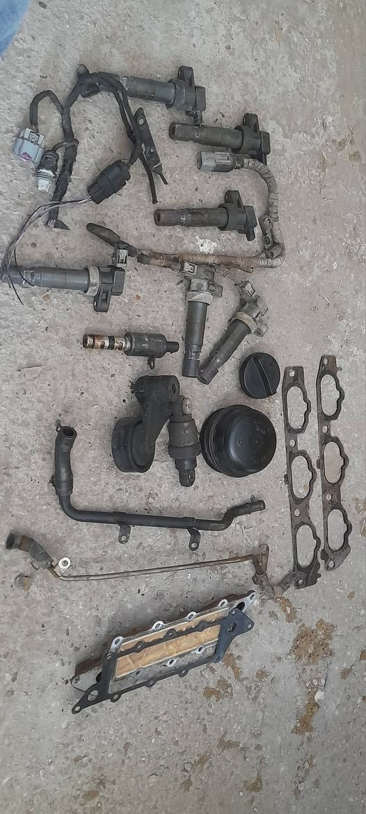 سلام عليكم
ادوات كيا اوبرس للبيع شلعه وحده كلهن شغالات ما عدا المشاطه عاطلات 
موبايل ***********
