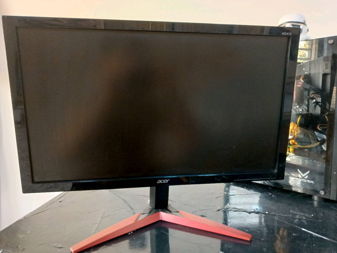 حاسبة كيمنك للبيع (سبب البيع محتاج فلوس)
R5 3500x 
Ram 16gb ddr4 
Gpu  amd radeon rx 580 asus 8gb 
Ssd1 240 gb (team group قديم) 
Ssd2 512 gb xray disk brand 
جديد ما مستخدم بس يومين 

Psu 650 watt  thermaltake lite power

الشاشة : 
Acer kg24q1 165 hz 

الماوس 
Vertex assaulter 

ماوس باد هدية 

السعر قفل قفل قفل من الاخير وانتو تدرون السوك صاعد 

الكيس ب 600 
والشاشة والماوس ب 100 

للعلم الشاشة سعر الجديد مالها حاليها 
110 دولار 
والماوس سعره 55 دولار 

لحد يناقشني بالسعر رجاءا اذا ما شراي لا تتعبني وتتعب نفسك